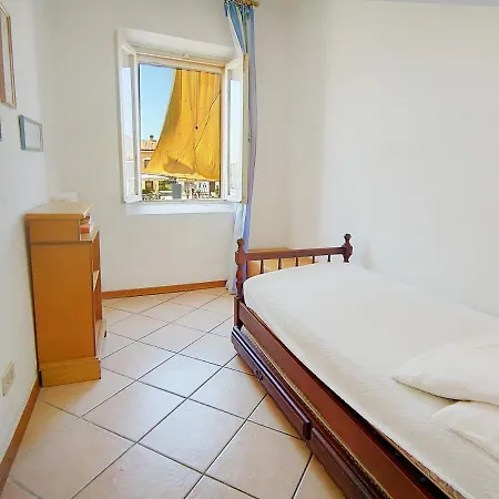 Casa Sul Portocanale Leonardesco Apartman *