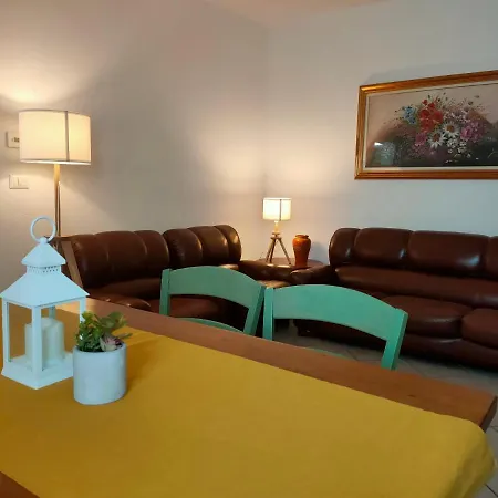 Casa Sul Portocanale Leonardesco Apartmán